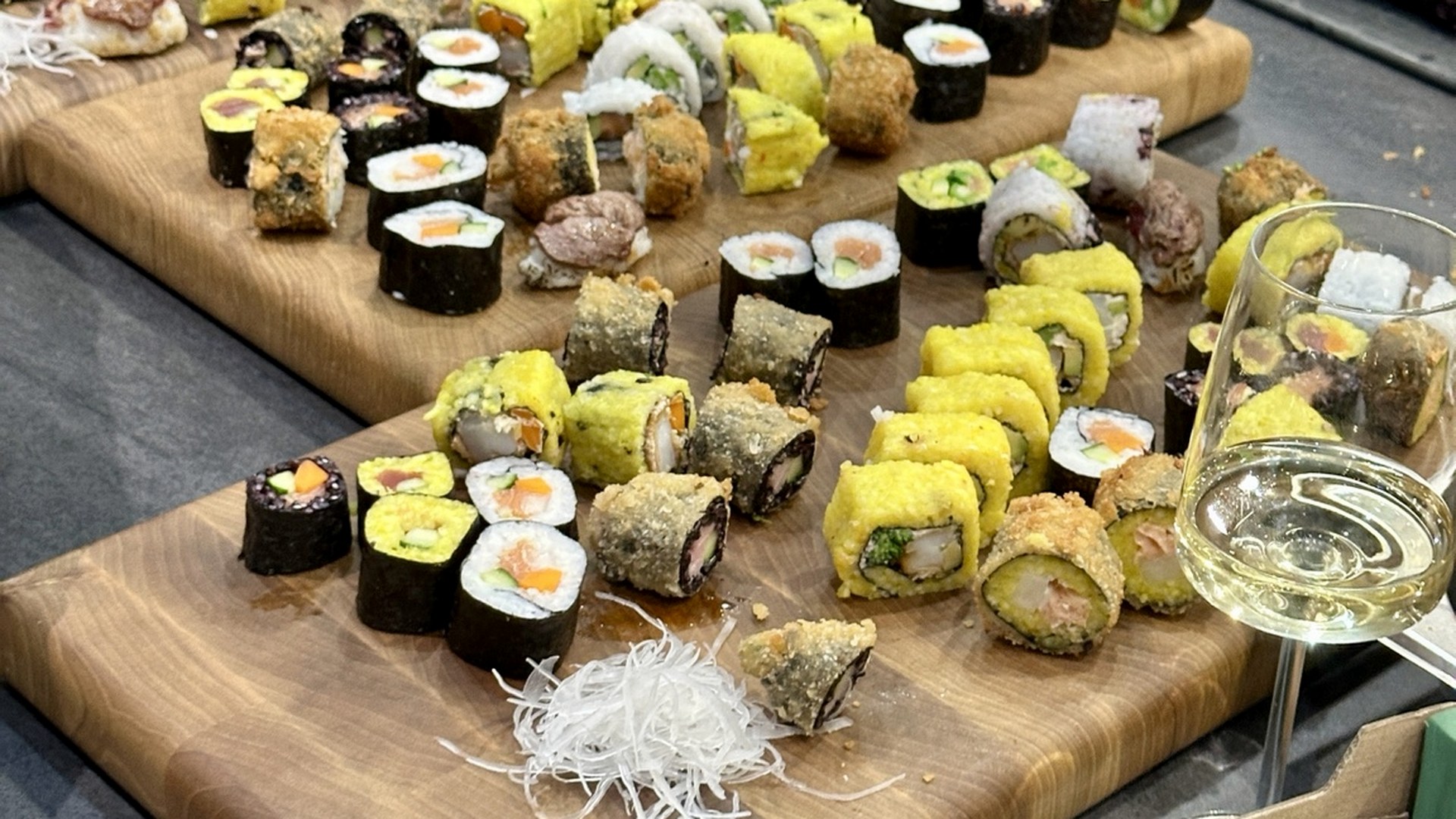 Selbst zubereitetes Sushi als Ergebnis der Sushi Night
